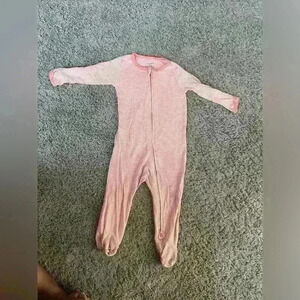 Carters sleep and play.